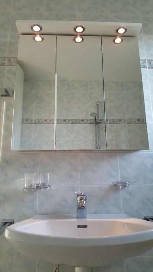 Apartment Valentina Porec Exterior photo