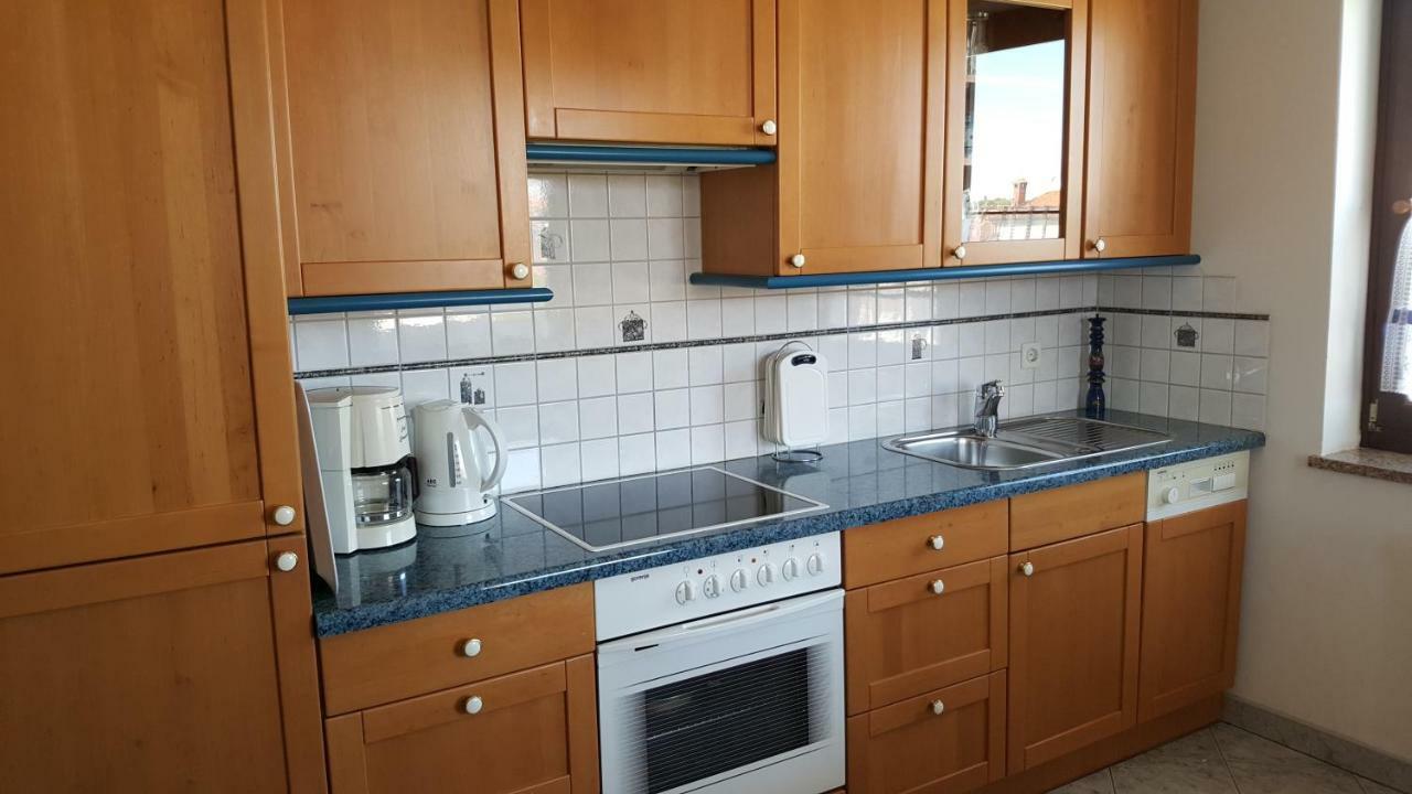 Apartment Valentina Porec Exterior photo